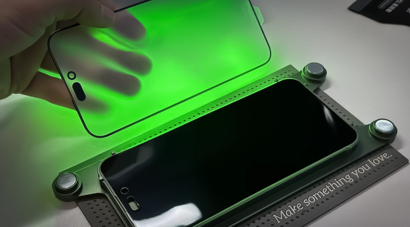 Замена стекла на iPhone 16 Pro