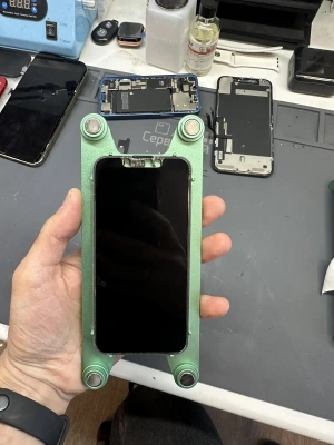 Фотография Ремонт iPhone 13 mini в Сургуте