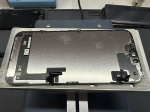 Фотография Ремонт iPhone 14 в Сургуте