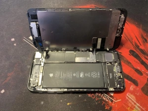 Фотография Ремонт iPhone 7 в Сургуте