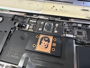 Фотография Ремонт MacBook Pro Retina A1502 в Сургуте