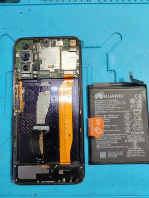 Фотография Ремонт Huawei Honor 20 Pro в Сургуте