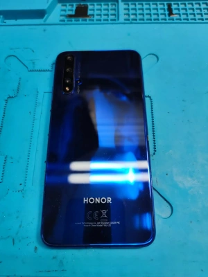 Фотография Ремонт Huawei Honor 20 в Сургуте