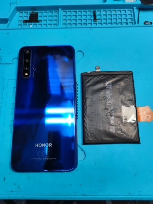 Фотография Ремонт Huawei Honor 20 в Сургуте