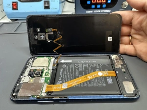 Фотография Ремонт Huawei Mate 20 Lite в Сургуте
