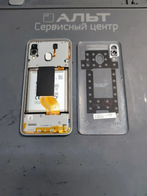 Фотография Ремонт Samsung Galaxy A40 в Сургуте