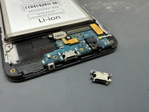 Фотография Ремонт Samsung Galaxy A70 в Сургуте