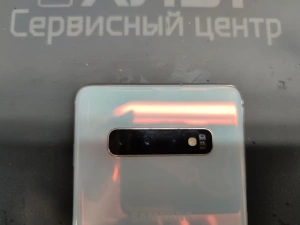 Фотография Ремонт Galaxy S10 Plus в Сургуте