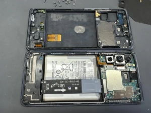 Фотография Ремонт Samsung Galaxy S20 FE в Сургуте