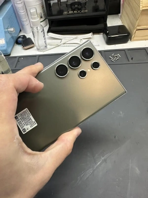 Фотография Ремонт Samsung Galaxy S23 Ultra в Сургуте