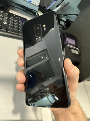 Фотография Ремонт Galaxy S9 Plus в Сургуте