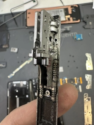 Фотография Ремонт Galaxy Z Fold 3 в Сургуте