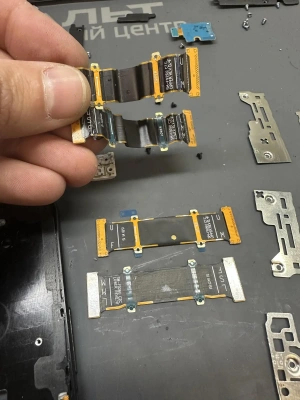 Фотография Ремонт Galaxy Z Fold 3 в Сургуте