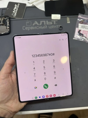 Фотография Ремонт Galaxy Z Fold 4 в Сургуте