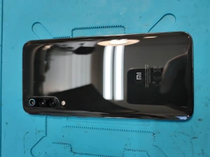 Фотография Ремонт Xiaomi Mi 9 в Сургуте