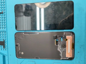 Фотография Ремонт Xiaomi Mi 9 в Сургуте
