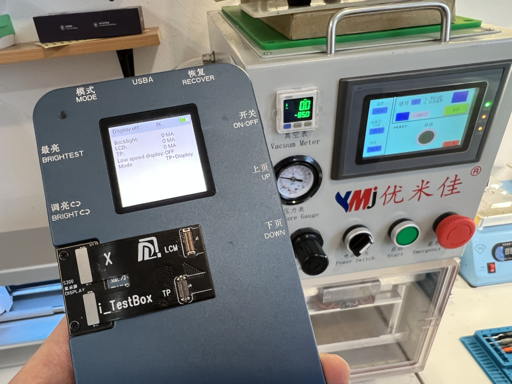 Фото оборудование для замены стёкол iPhone